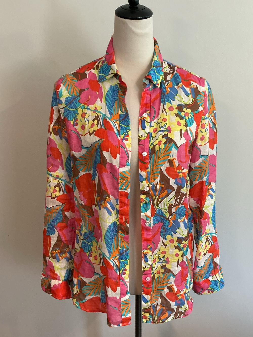 J. McLaughlin Britt Linen Button-Down Shirt – Vibrant Tropical Floral Print